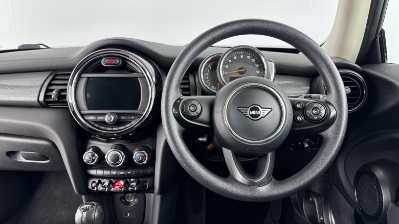 MINI Hatchback 1.5 Cooper Classic II 3dr Petrol Hatchback